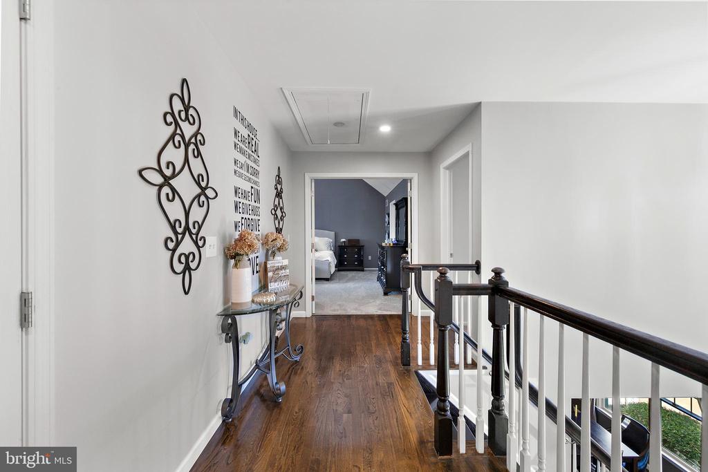 391 CHESTNUT DRIVE