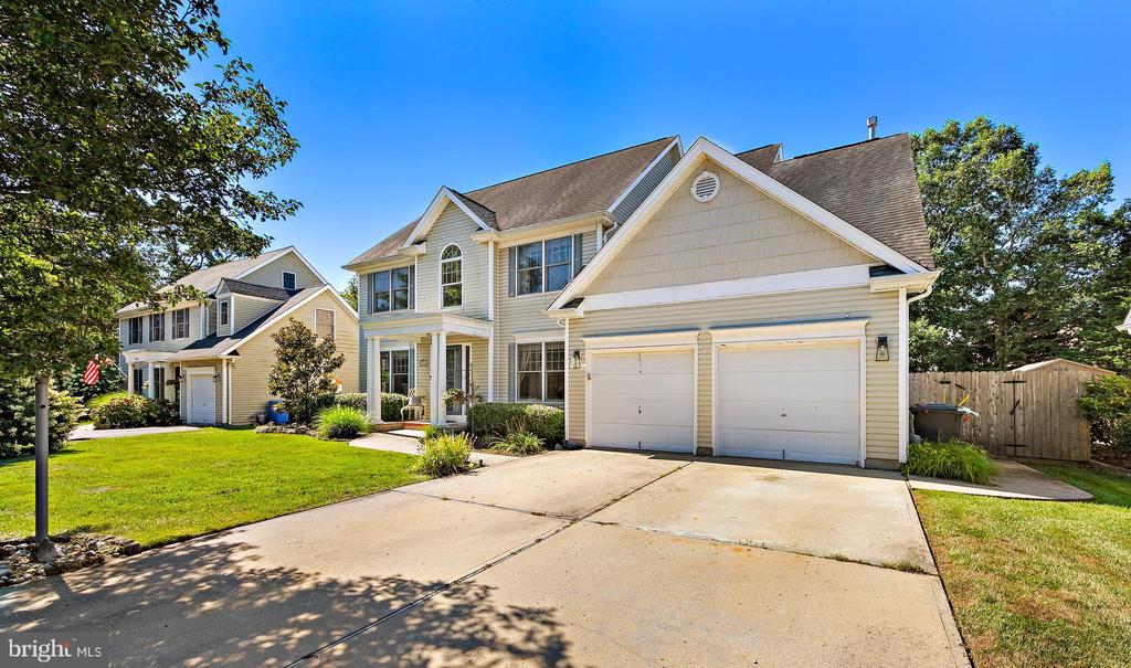 391 CHESTNUT DRIVE