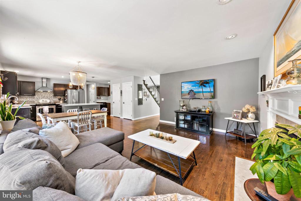 391 CHESTNUT DRIVE