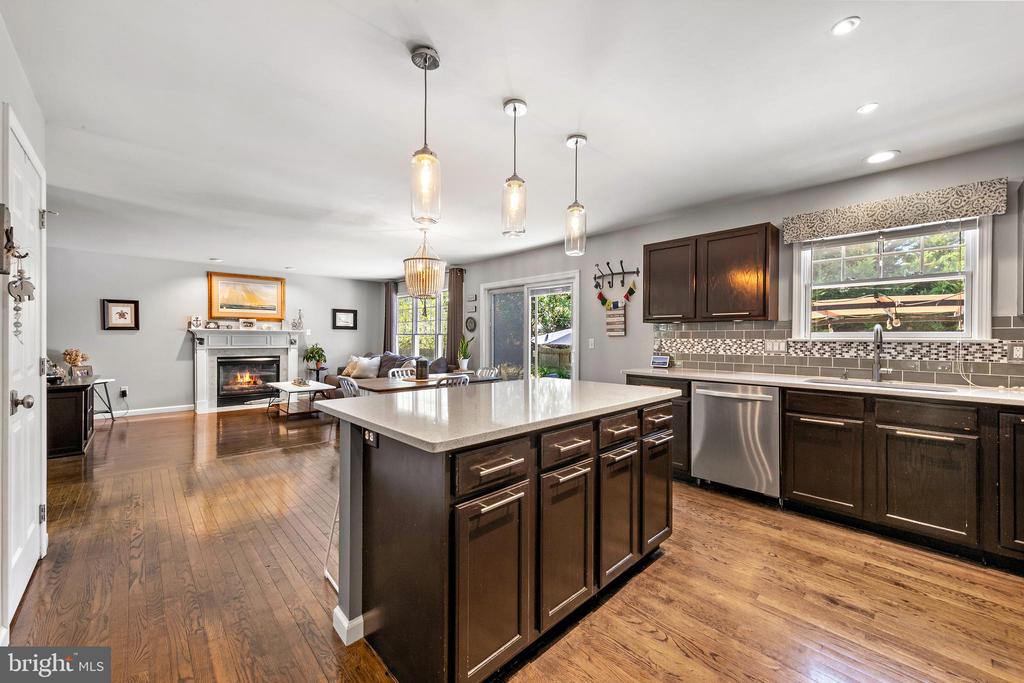 391 CHESTNUT DRIVE