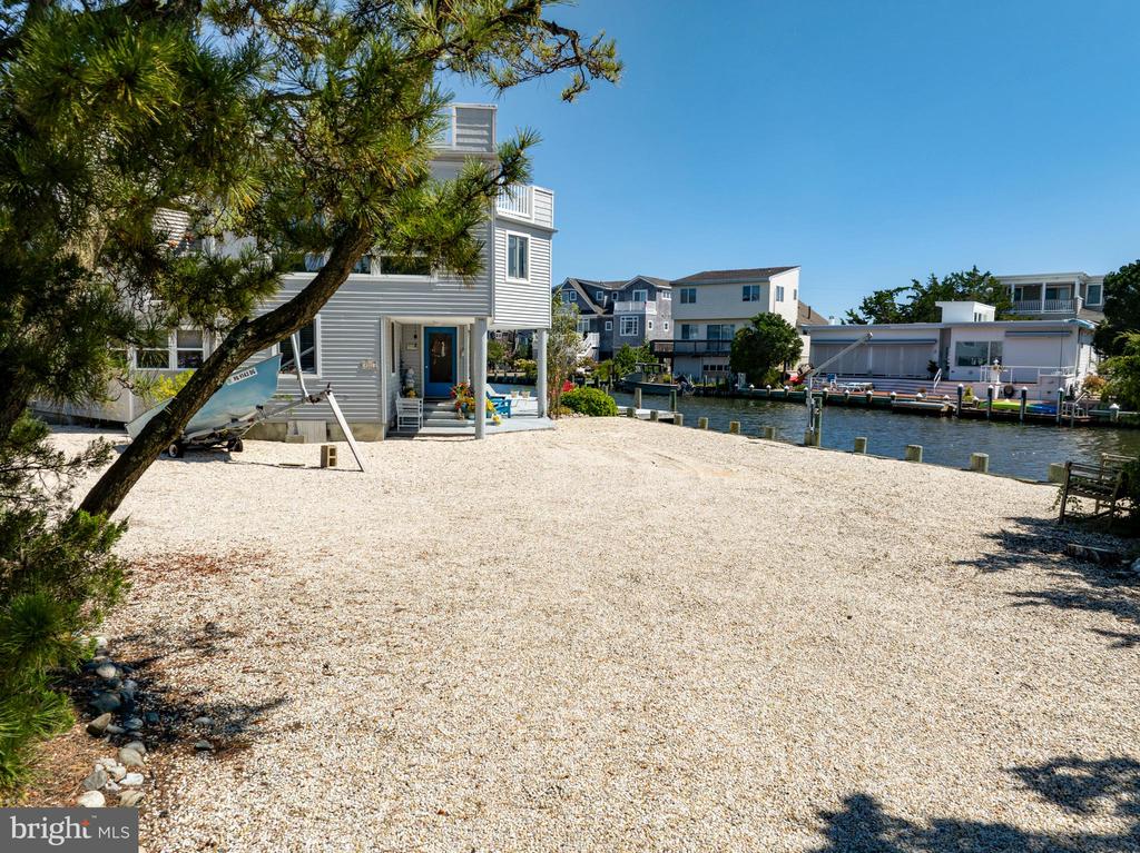 8201 BAY TERRACE