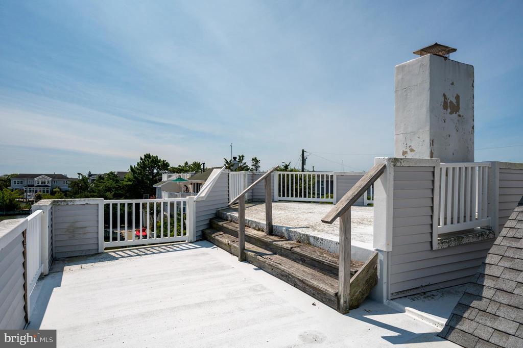 8201 BAY TERRACE