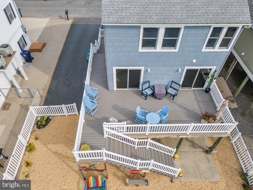 128 SAIL DRIVE E