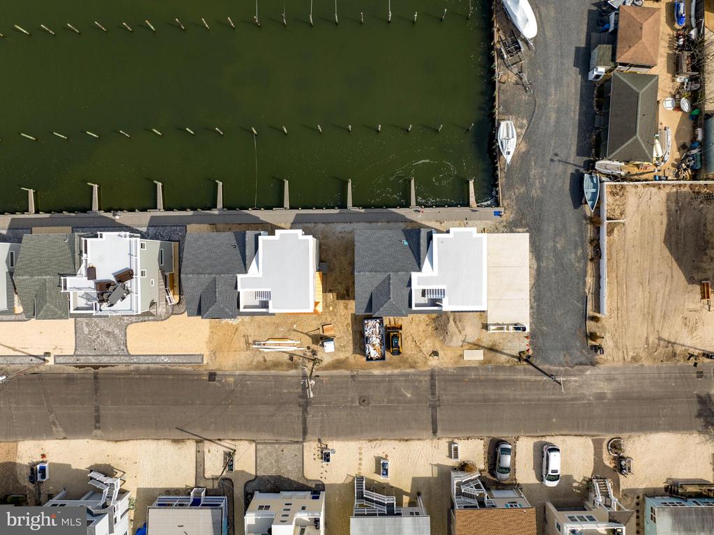 83 W TEBCO TERRACE Unit: A