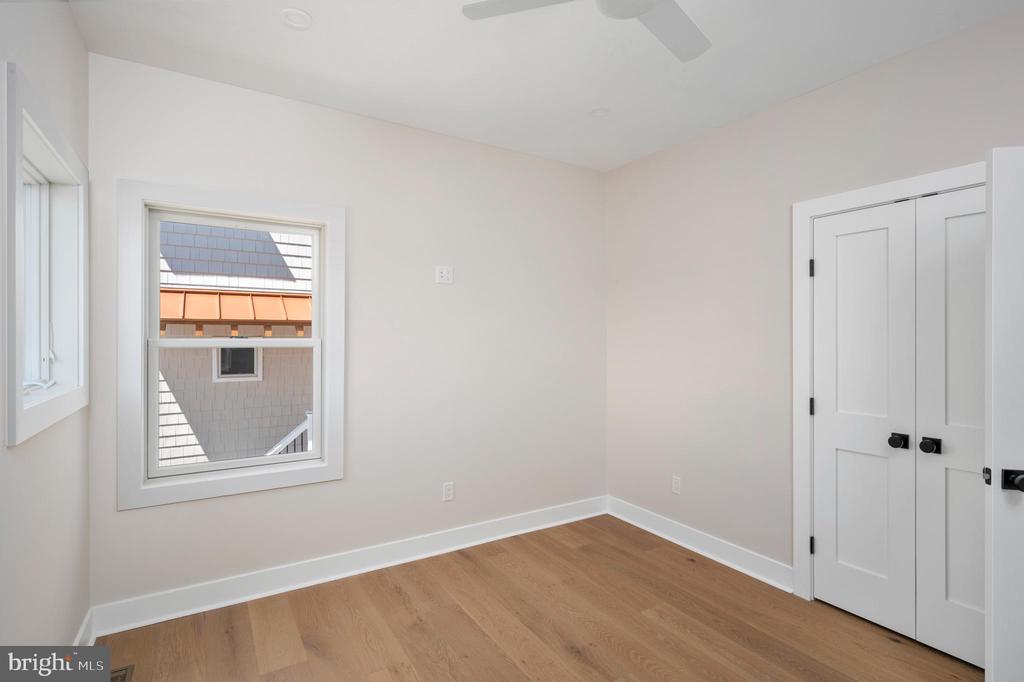 83 W TEBCO TERRACE Unit: A