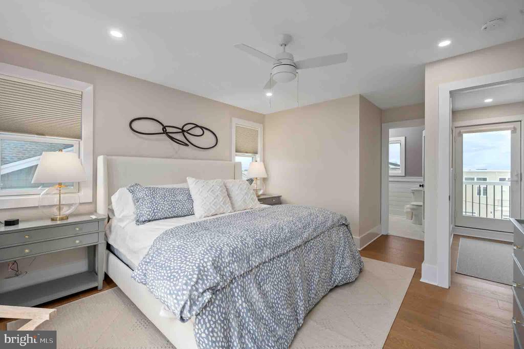 83 W TEBCO TERRACE Unit: A