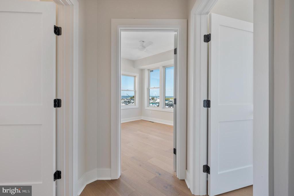 83 W TEBCO TERRACE Unit: A