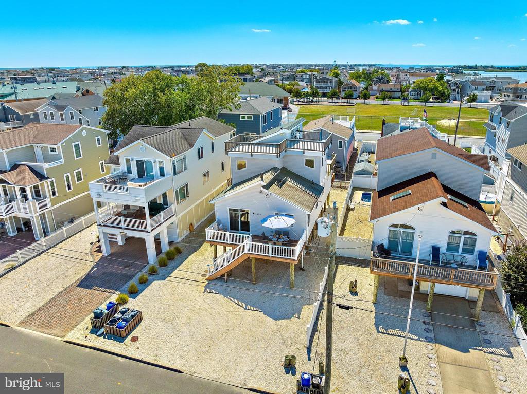 250 W 18TH STREET