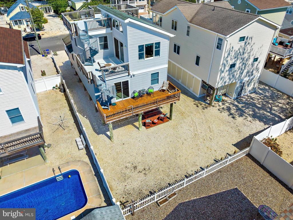 250 W 18TH STREET