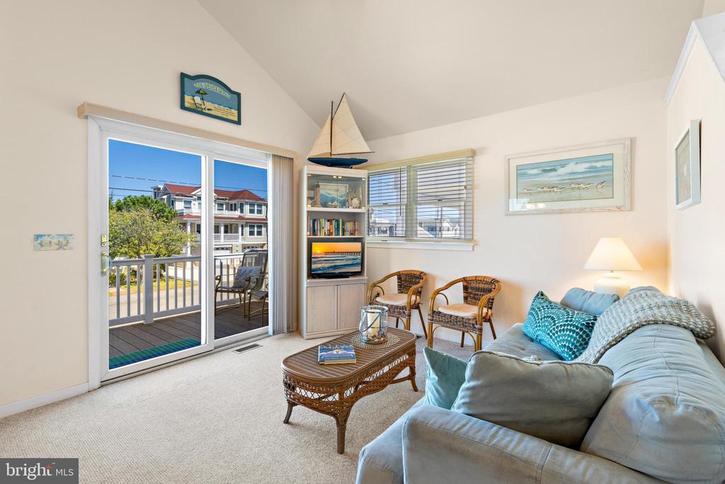 250 W 18TH STREET