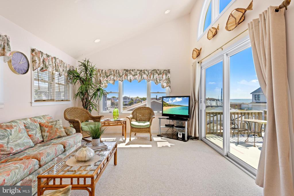 250 W 18TH STREET