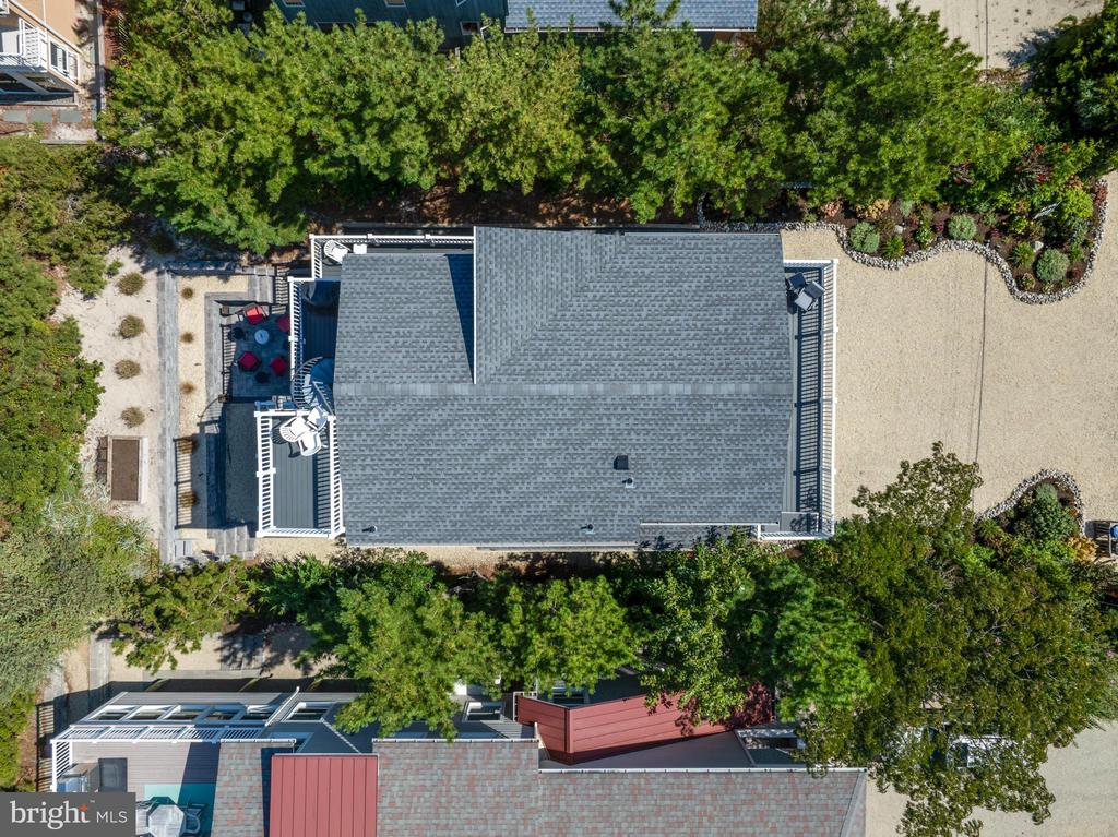 5 W 4TH STREET