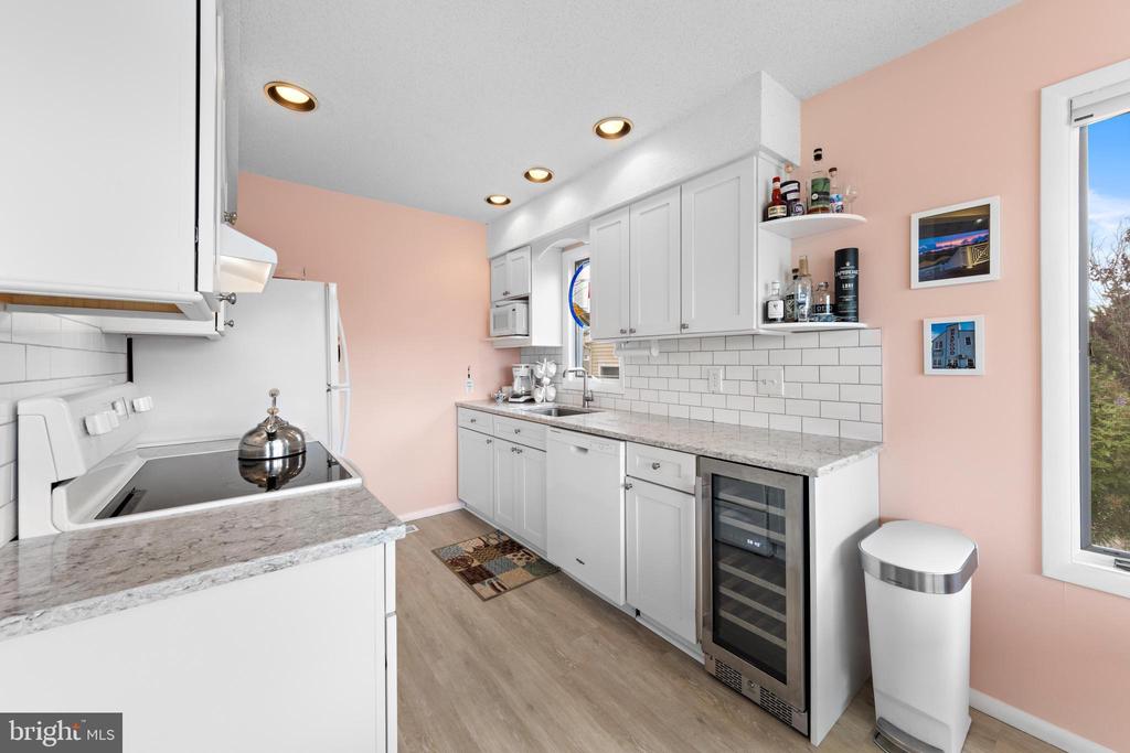 3601 LONG BEACH BOULEVARD Unit: 12