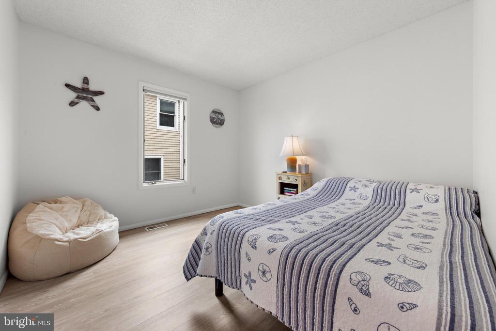 3601 LONG BEACH BOULEVARD Unit: 12