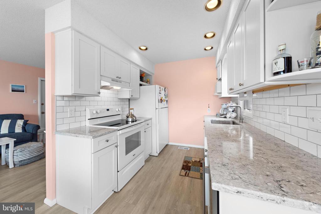 3601 LONG BEACH BOULEVARD Unit: 12