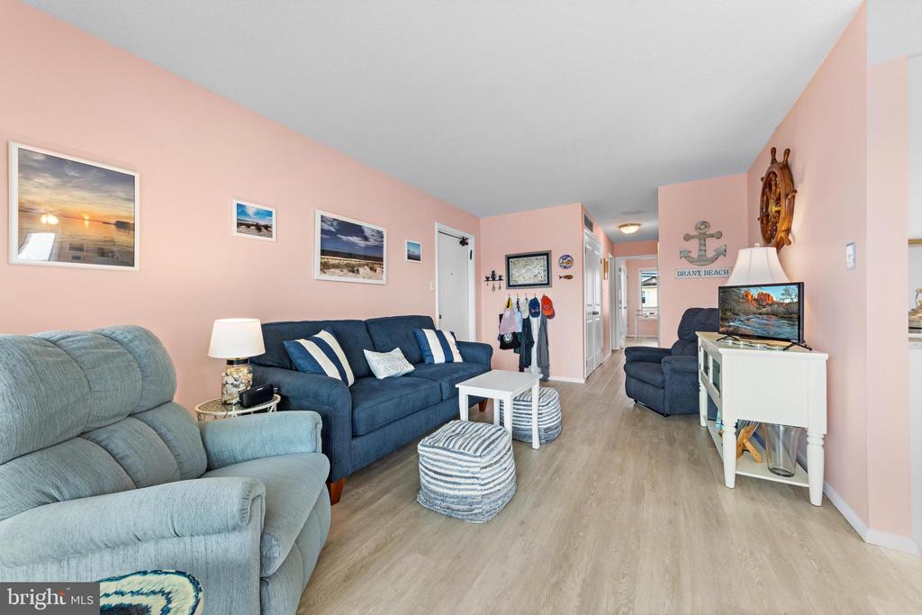 3601 LONG BEACH BOULEVARD Unit: 12