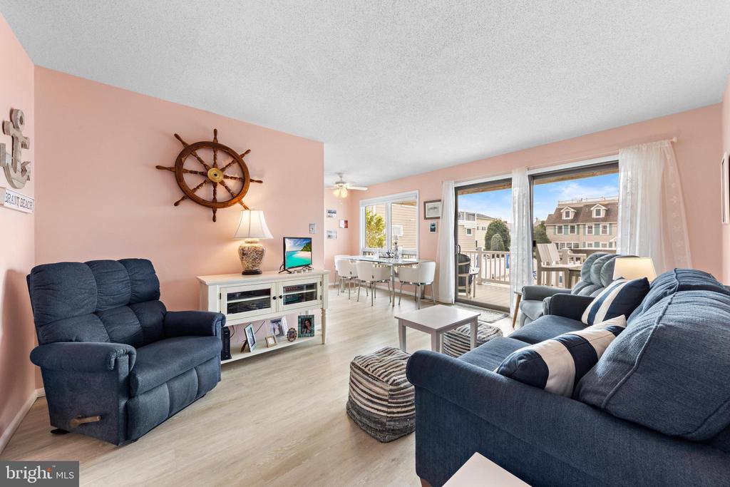 3601 LONG BEACH BOULEVARD Unit: 12