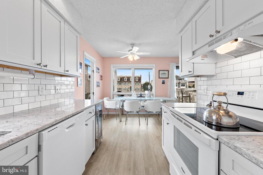 3601 LONG BEACH BOULEVARD Unit: 12