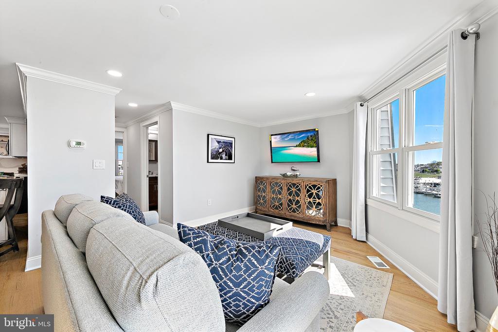310 S WEST AVENUE Unit: 3K