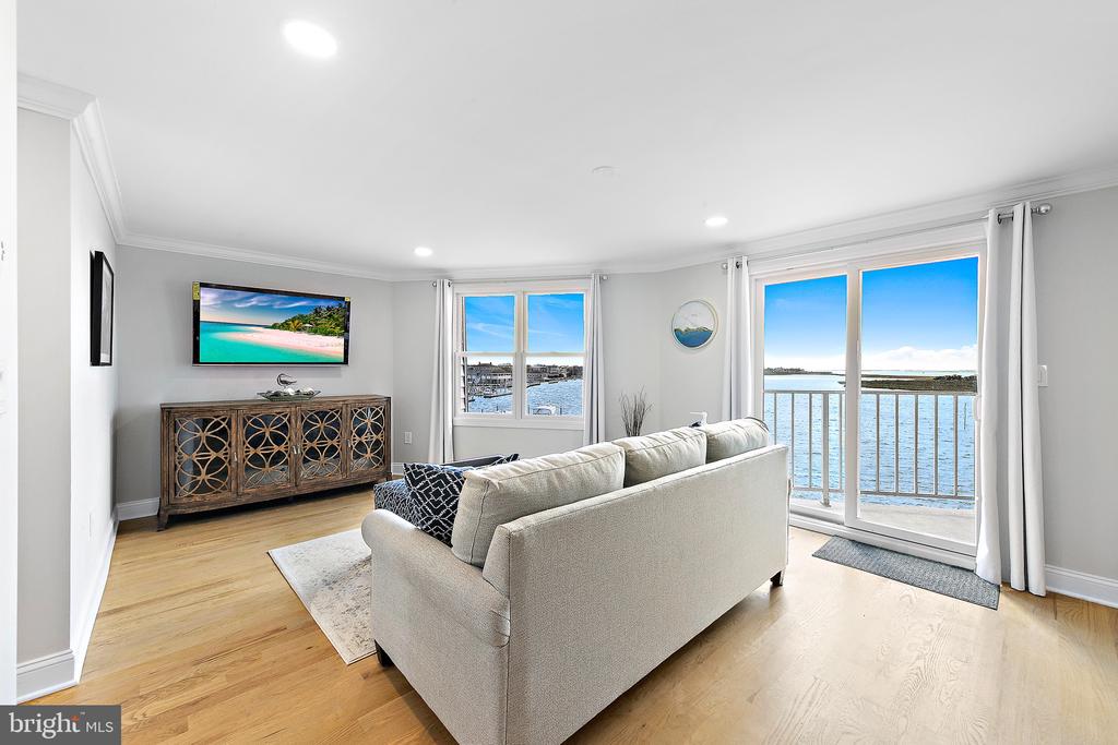 310 S WEST AVENUE Unit: 3K
