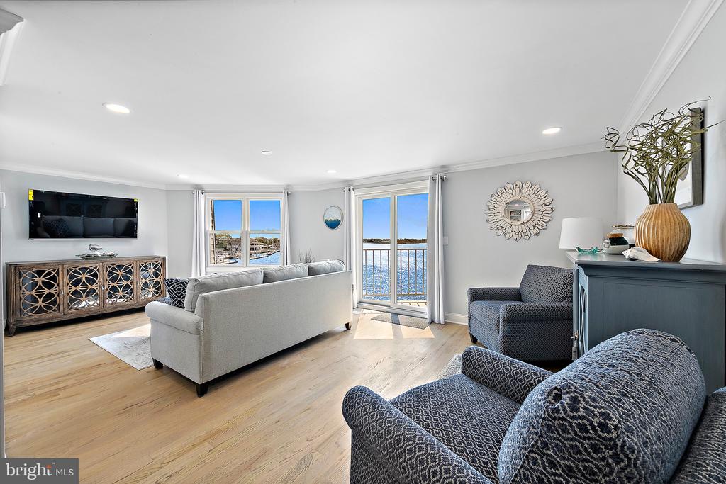 310 S WEST AVENUE Unit: 3K