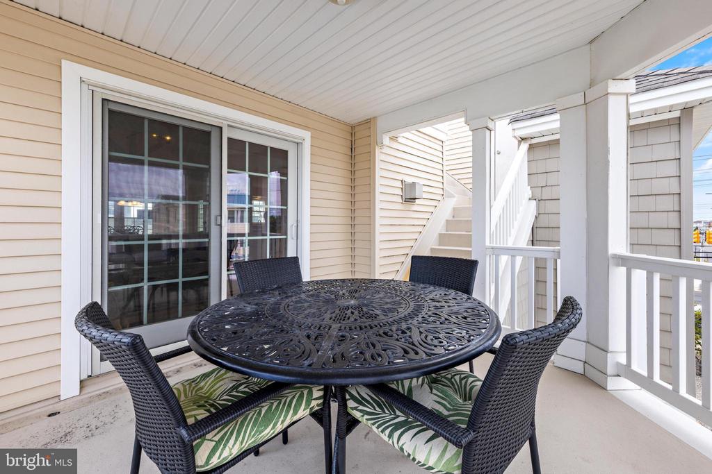 2 E CALIFORNIA AVENUE Unit: B