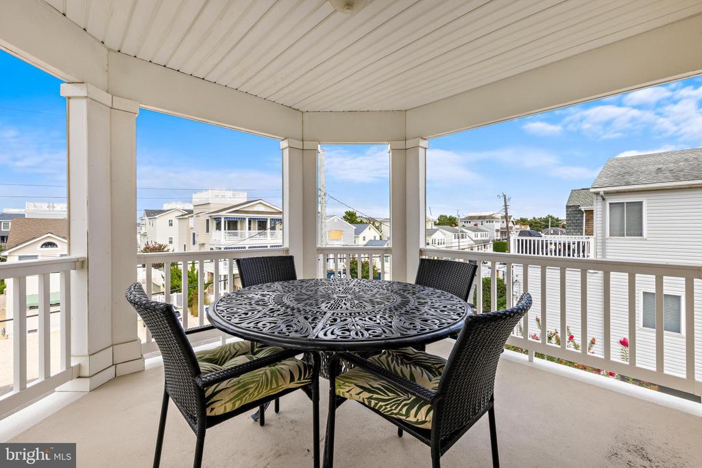 2 E CALIFORNIA AVENUE Unit: B