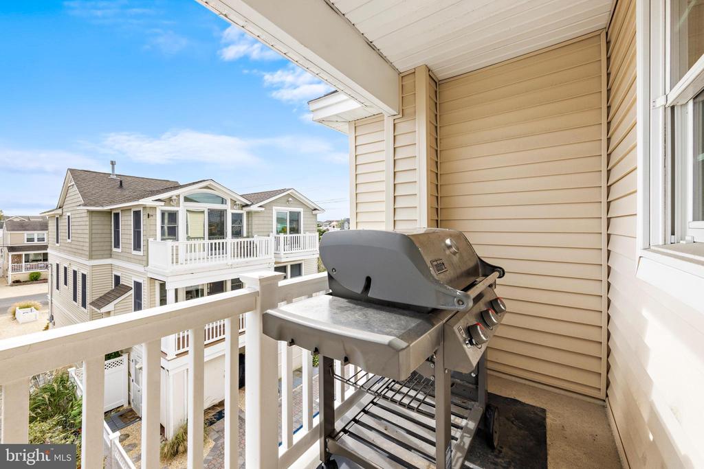 2 E CALIFORNIA AVENUE Unit: B