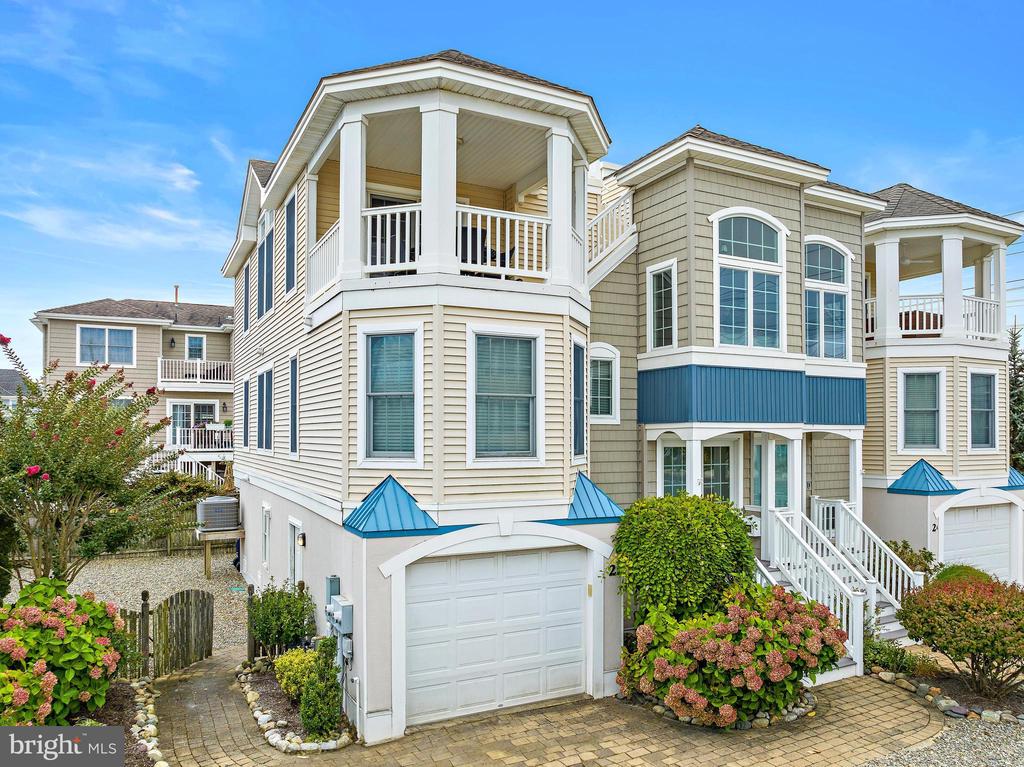 2 E CALIFORNIA AVENUE Unit: B