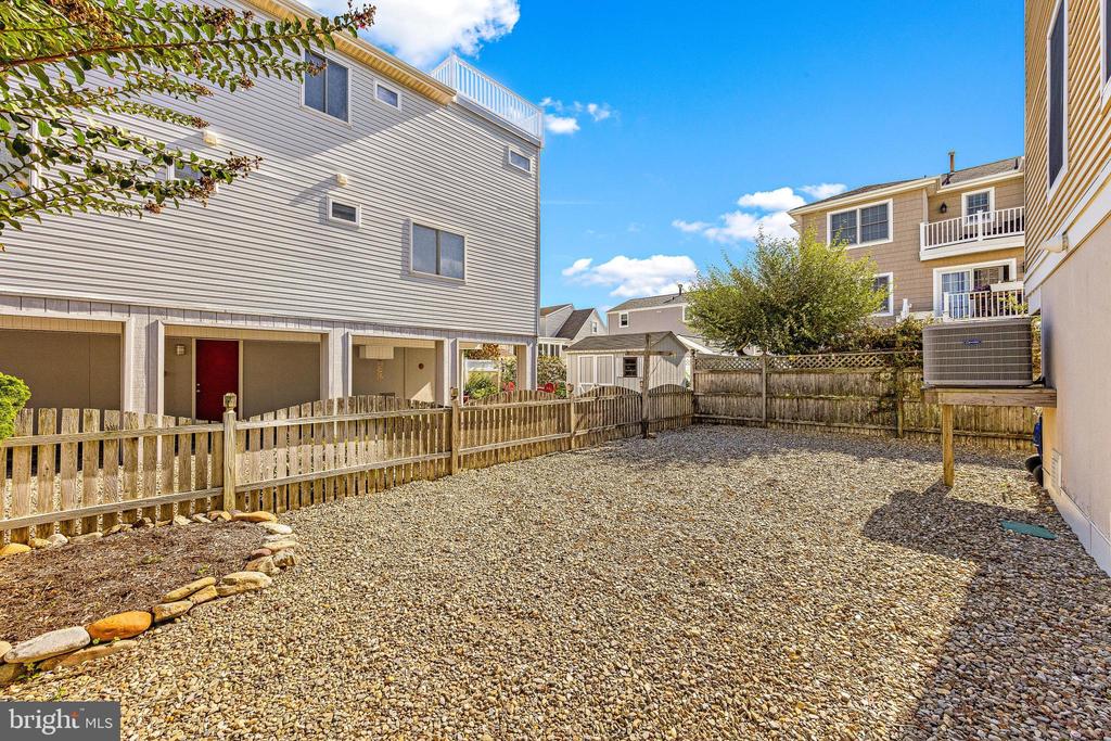 2 E CALIFORNIA AVENUE Unit: B