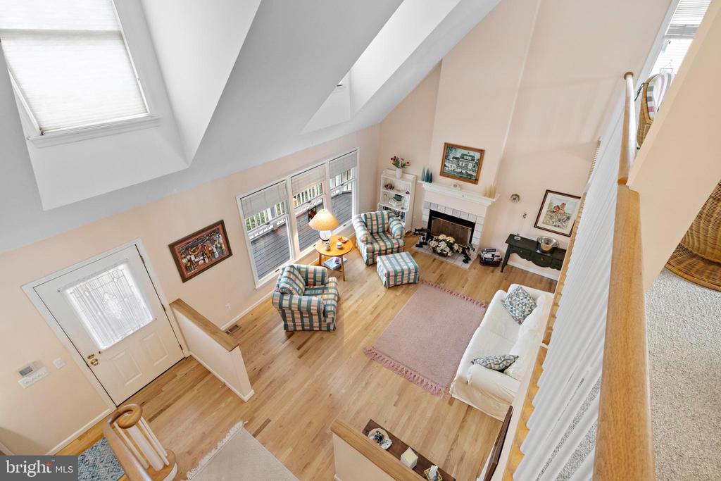 10608 BEACH AVENUE