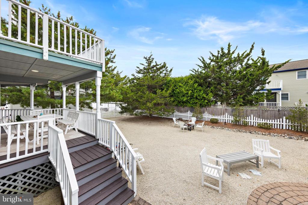 10608 BEACH AVENUE