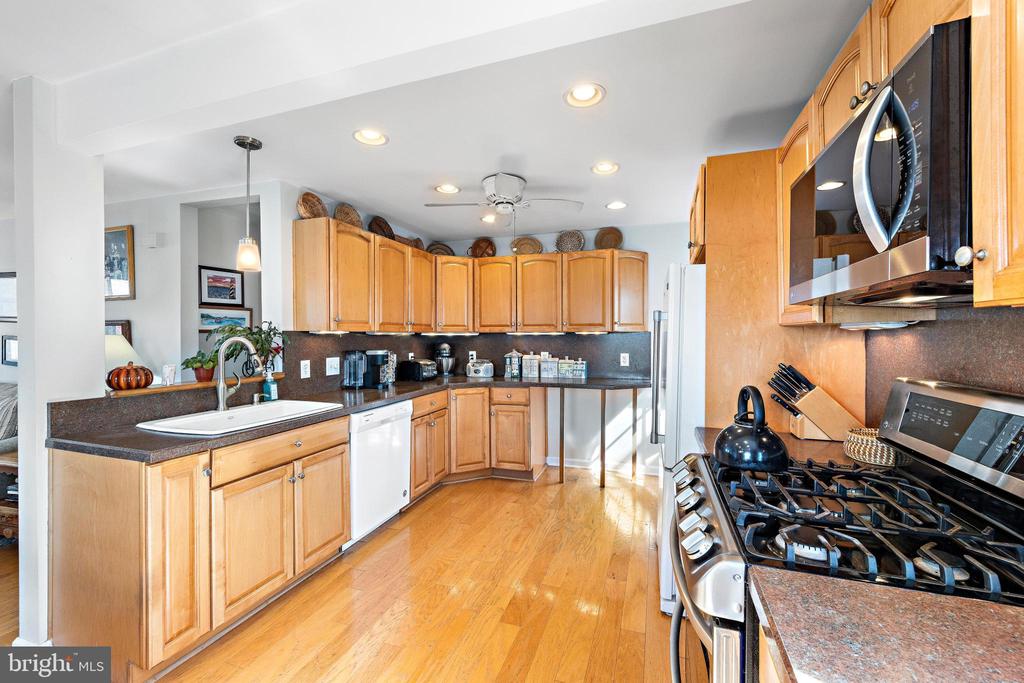 7 W 29TH