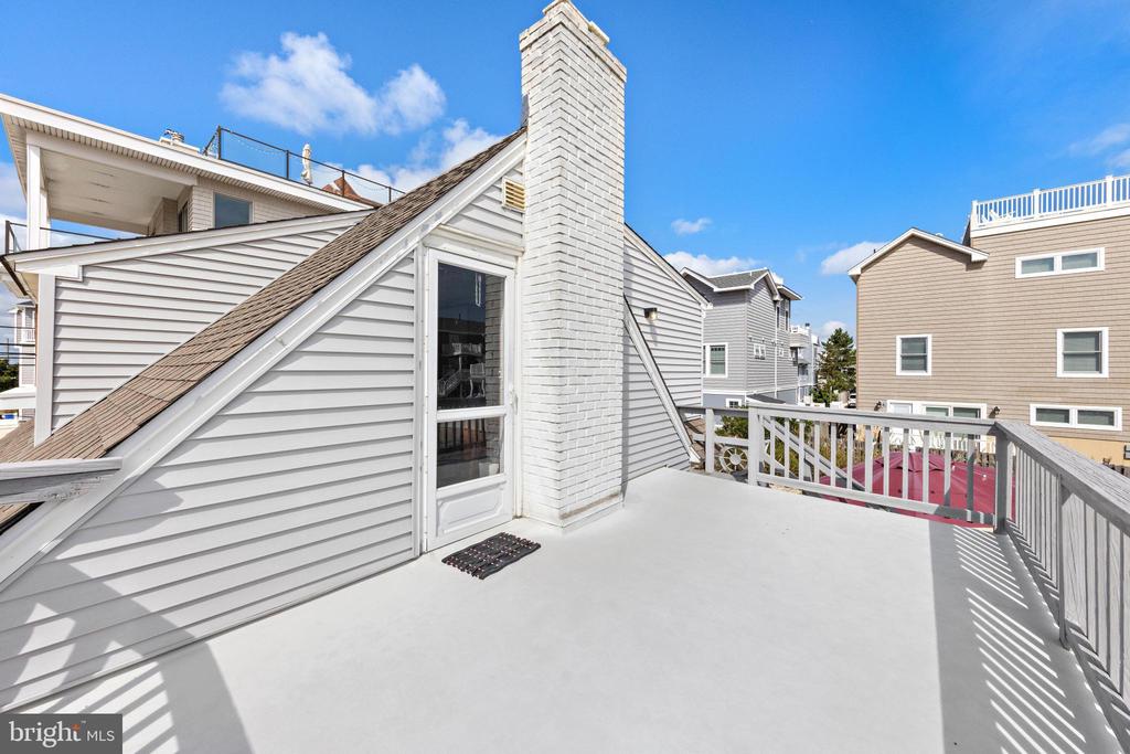 103 E 86TH SEA GLASS