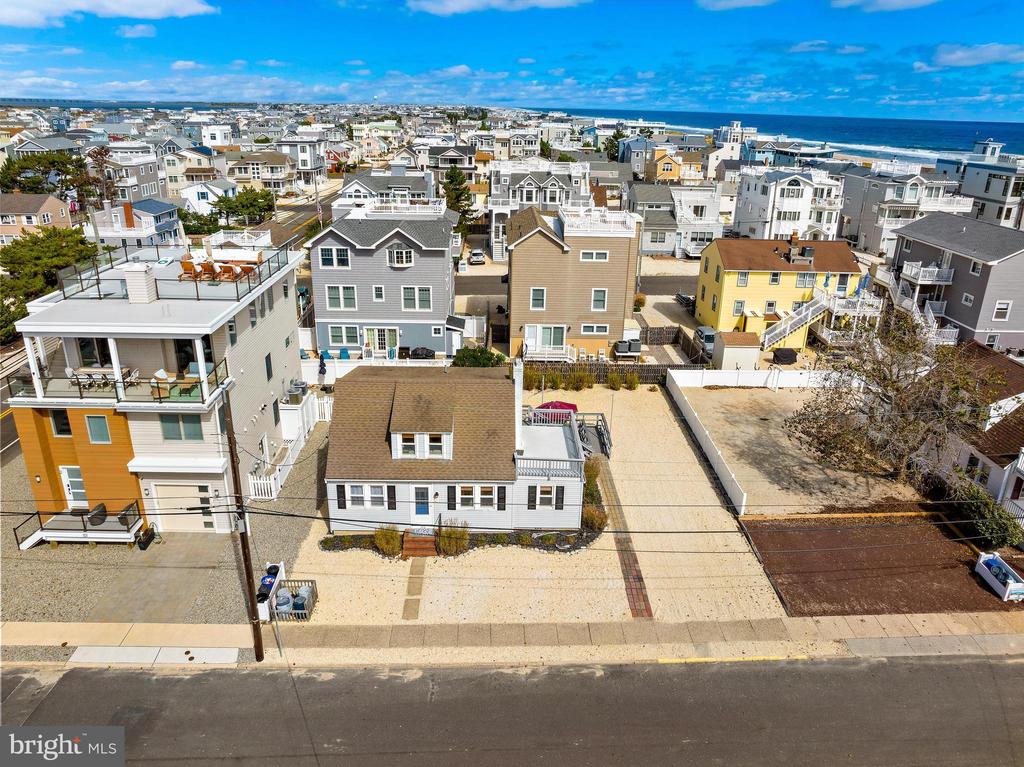 103 E 86TH SEA GLASS