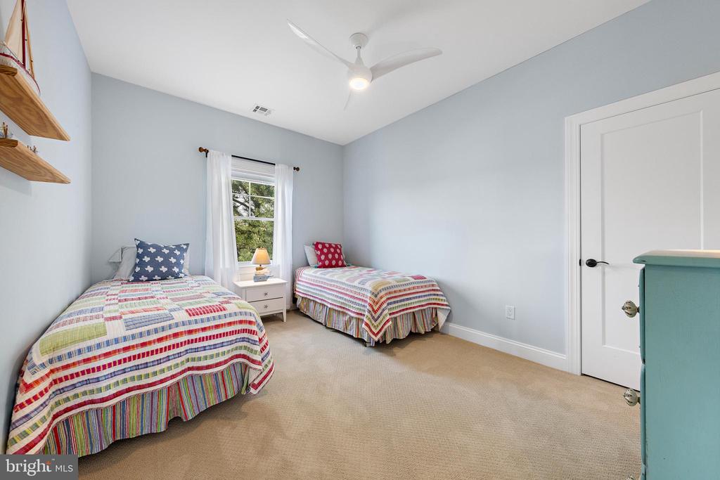119 N 17TH STREET