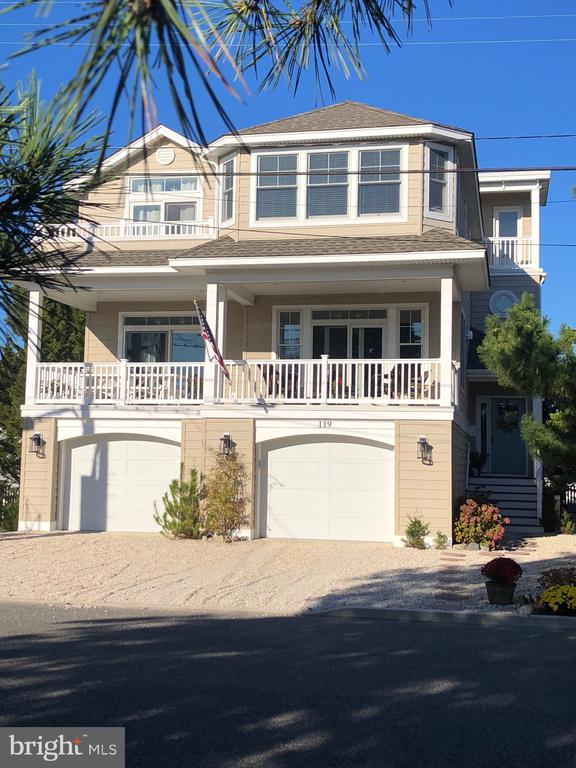 119 N 17TH STREET