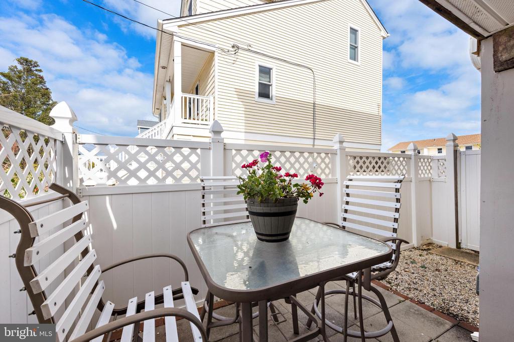249 W 17TH STREET