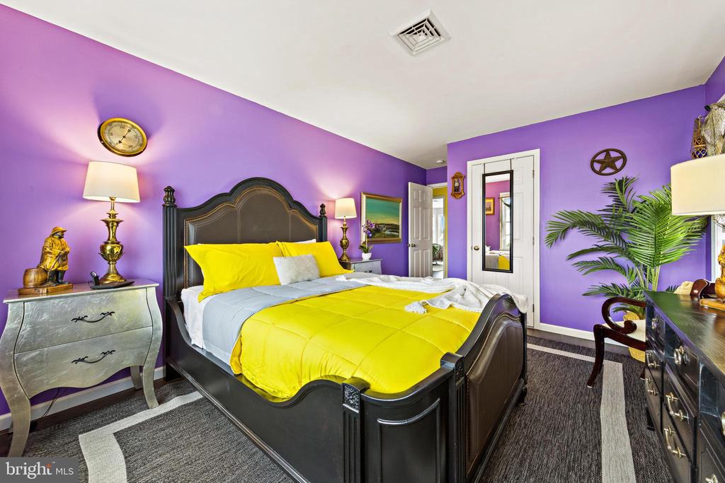 249 W 17TH STREET