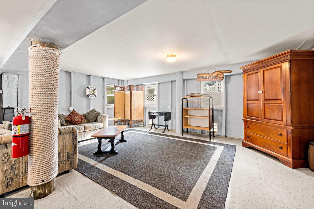249 W 17TH STREET