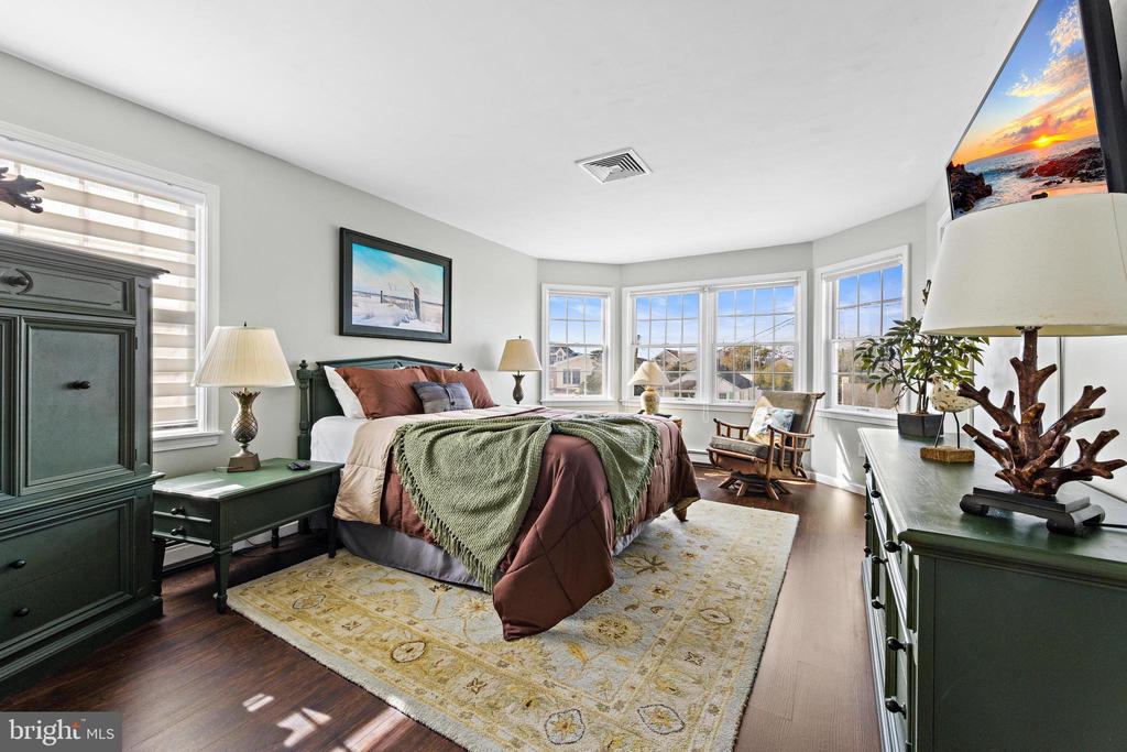249 W 17TH STREET
