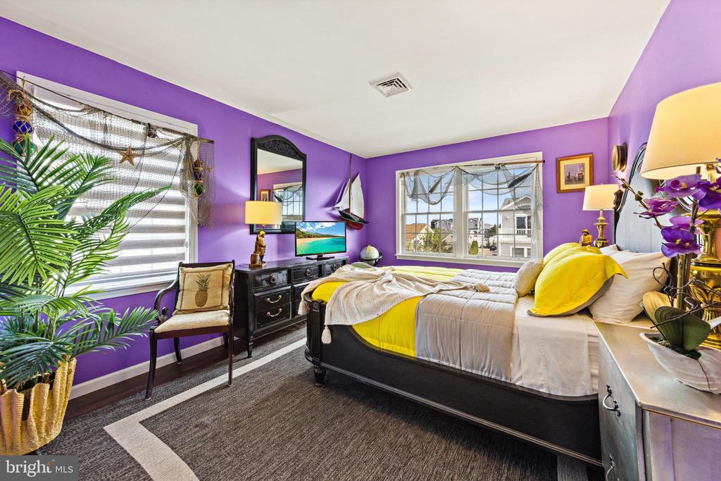 249 W 17TH STREET