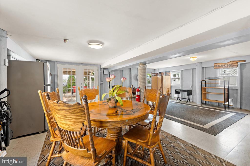 249 W 17TH STREET