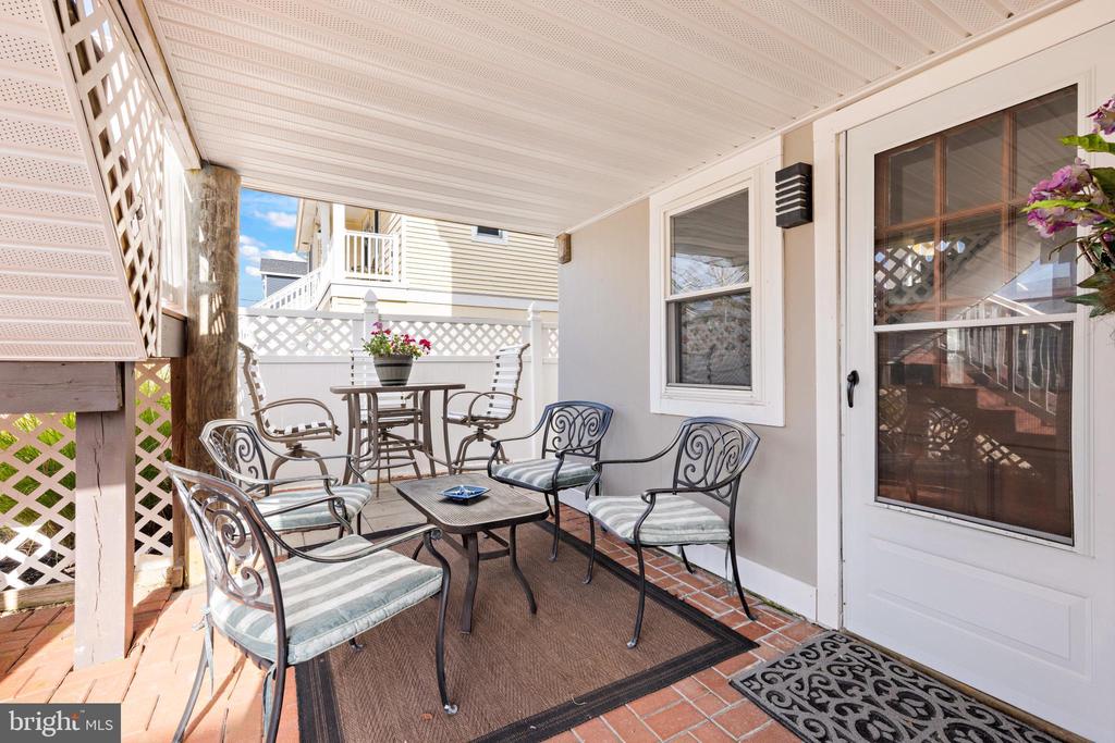 249 W 17TH STREET