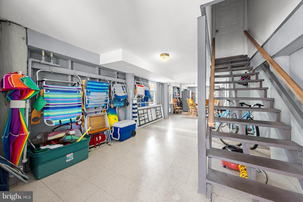 249 W 17TH STREET