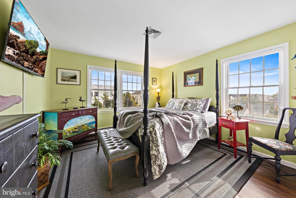 249 W 17TH STREET