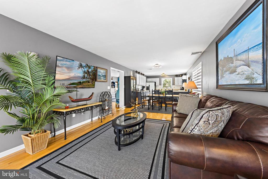 249 W 17TH STREET