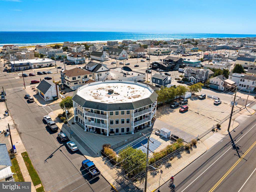 1810 CENTRAL AVENUE Unit: 5