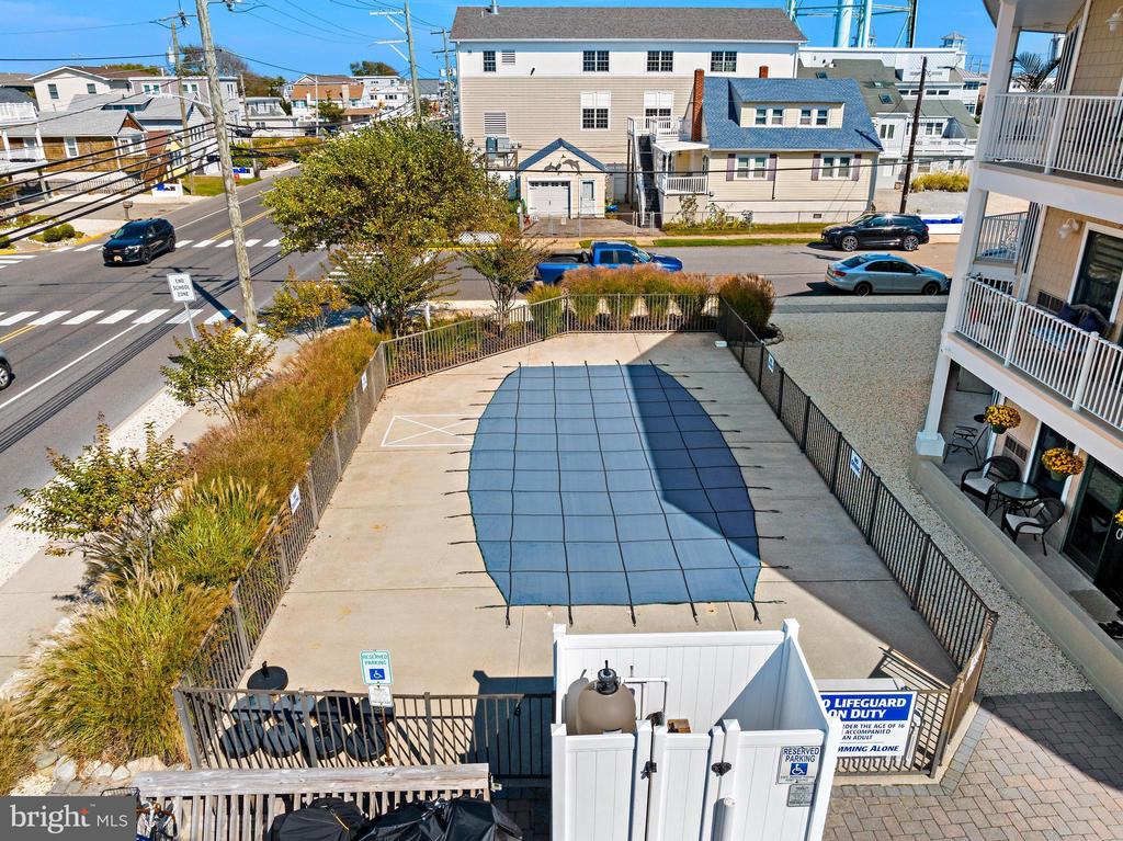 1810 CENTRAL AVENUE Unit: 5
