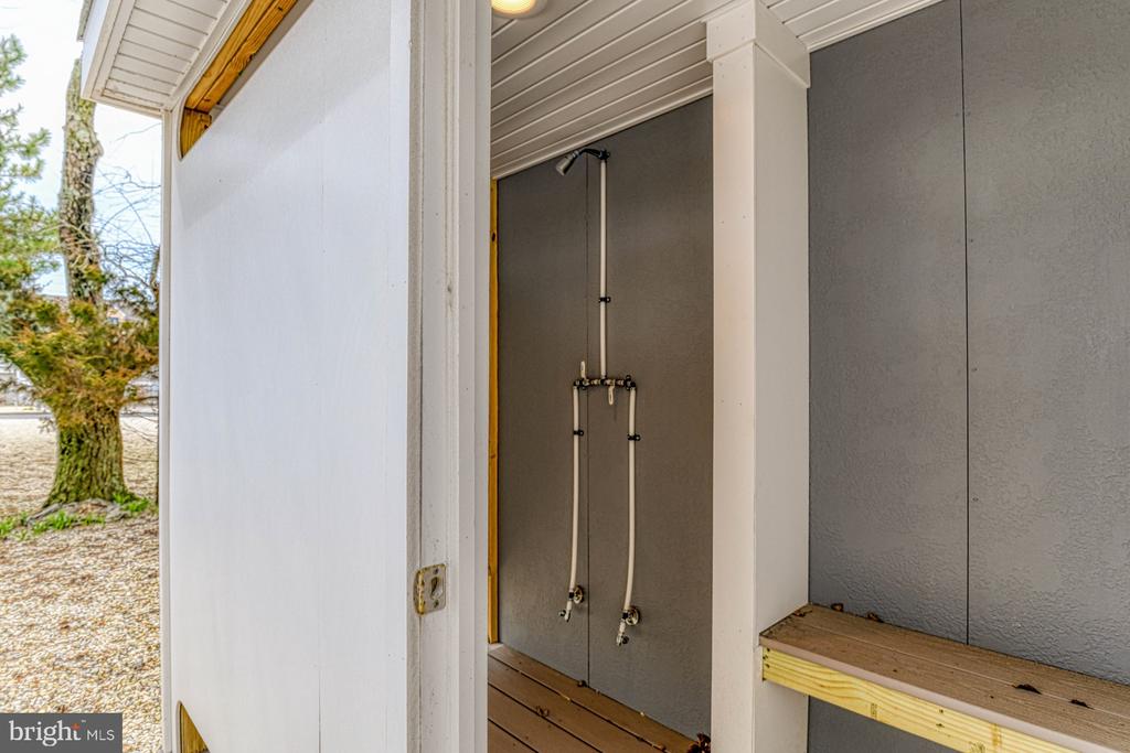 12 E 45TH ST.